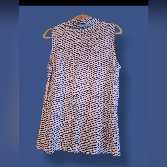 EUC Olivia Moon BlueBird Print Sleeveless Top - Picture 2 of 4